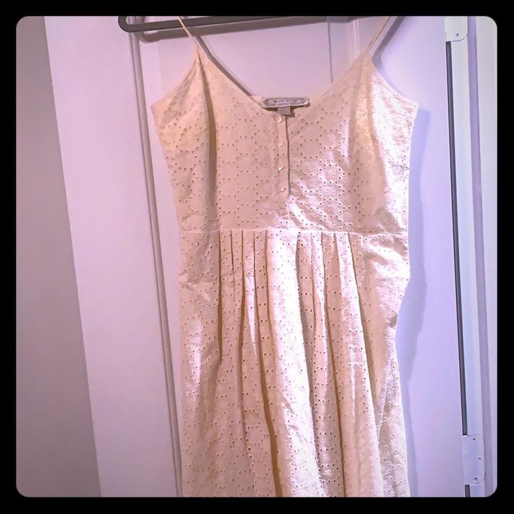 Adorable dress! Beyond vintage white eyelet dress